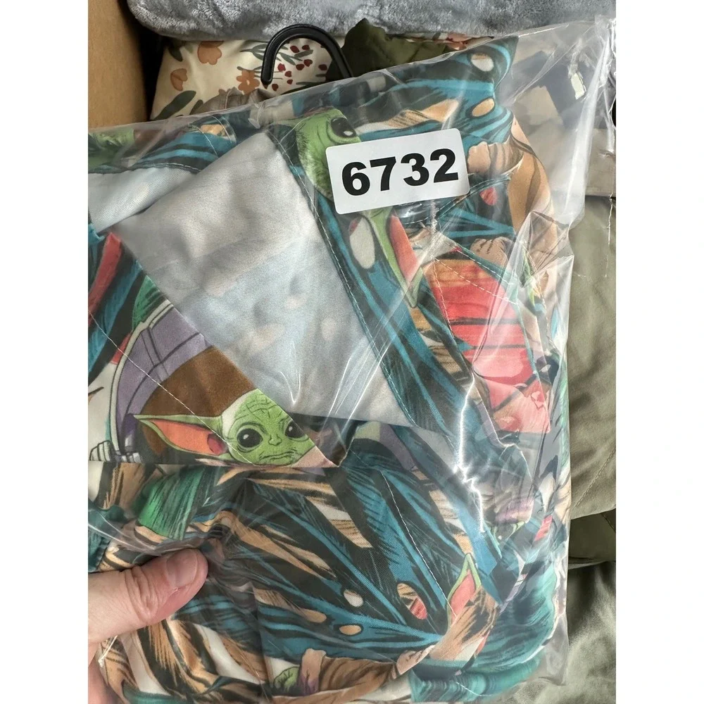 Star Wars Swim Trunks Mens L Grogu Baby Yoda‎ Tropical Mandalorian Board Shorts